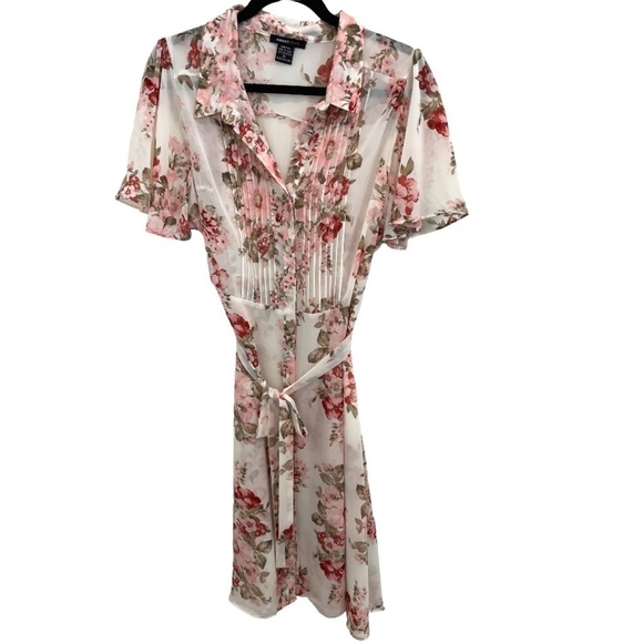 Robert Louis Dresses & Skirts - Robert Louis Shear Floral Pin Tuck Button Front Short Sleeve Tie Waist Dress XL
